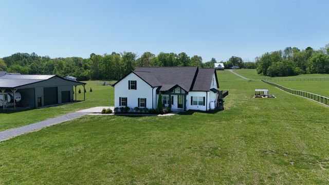 4055 Calista Rd, Cross Plains, TN 37049