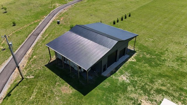 4055 Calista Rd, Cross Plains, TN 37049