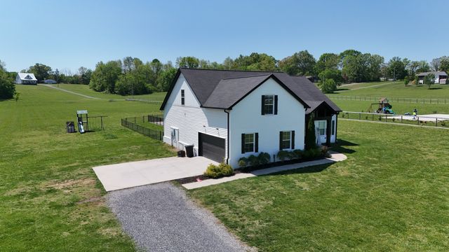 4055 Calista Rd, Cross Plains, TN 37049
