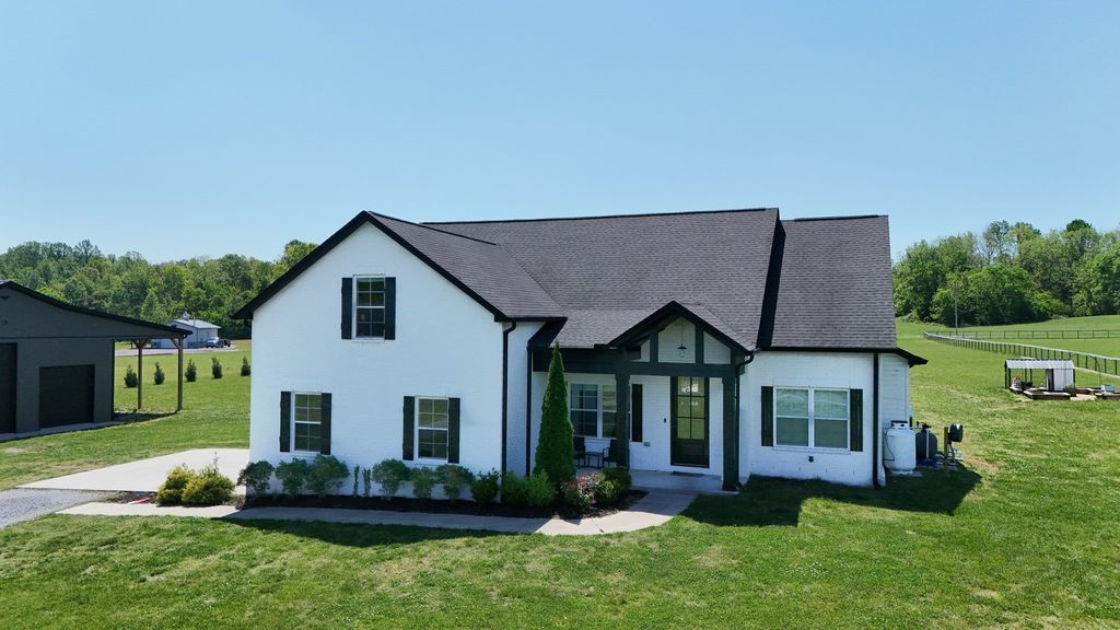 4055 Calista Rd, Cross Plains, TN 37049