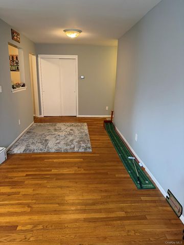 3 Charles Lane 1E, Pomona, NY 10970