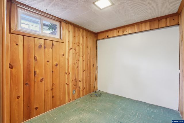 1845 24th St NE, Salem, OR 97301