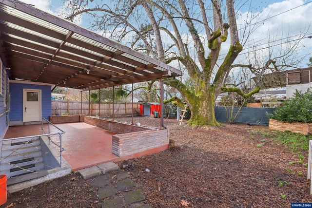 1845 24th St NE, Salem, OR 97301