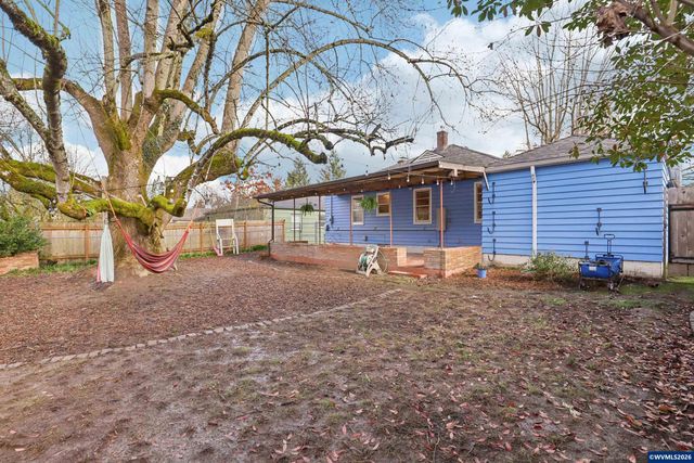 1845 24th St NE, Salem, OR 97301