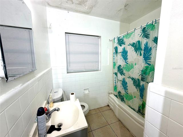 1405 AVENUE H SW, Winter Haven, FL 33880