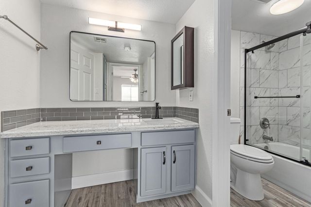3825 E Camelback Road Unit 137, Phoenix, AZ 85018
