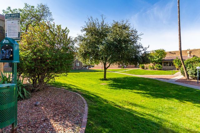 3825 E Camelback Road Unit 137, Phoenix, AZ 85018