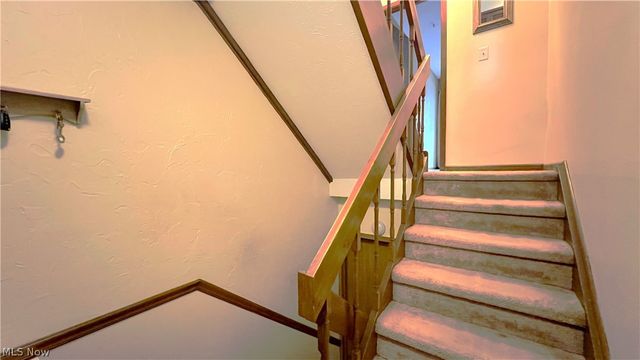 144 Kimrose Lane 144, Broadview Heights, OH 44147