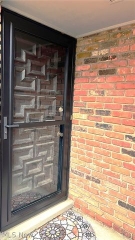 144 Kimrose Lane 144, Broadview Heights, OH 44147