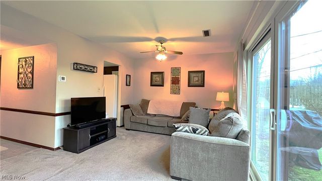 144 Kimrose Lane 144, Broadview Heights, OH 44147