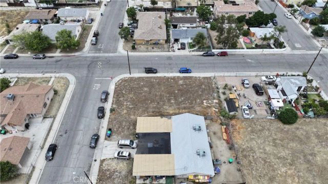 8 S Alessandro, San Jacinto, CA 92583