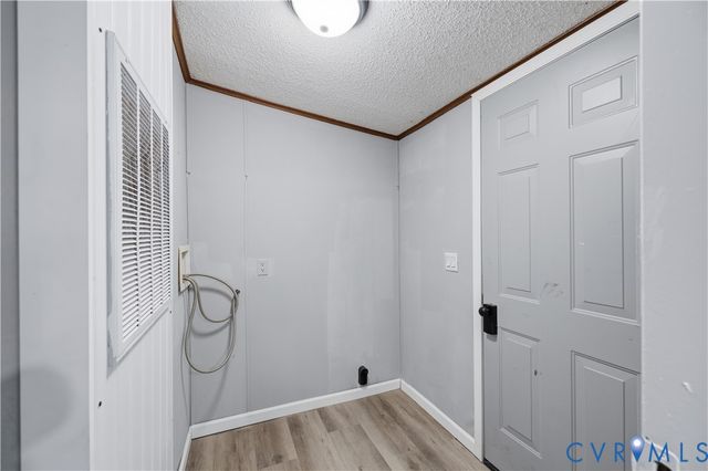 5599 Mountcastle Rd, New Kent, VA 23140