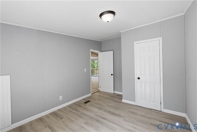 5599 Mountcastle Rd, New Kent, VA 23140