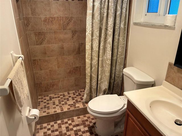 3021 E Golf Boulevard, Pompano Beach, FL 33064