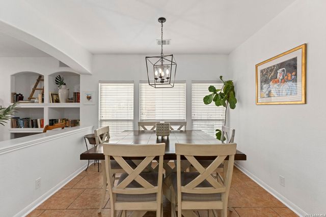 13506 Chamber Oaks, San Antonio, TX 78231