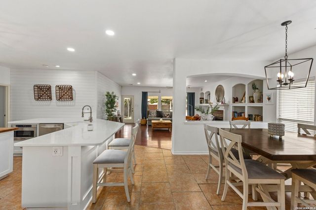 13506 Chamber Oaks, San Antonio, TX 78231