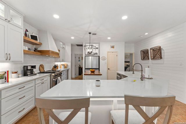 13506 Chamber Oaks, San Antonio, TX 78231