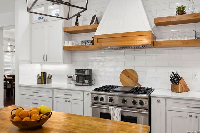 13506 Chamber Oaks, San Antonio, TX 78231