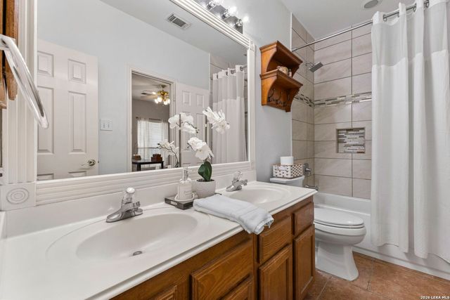 13506 Chamber Oaks, San Antonio, TX 78231