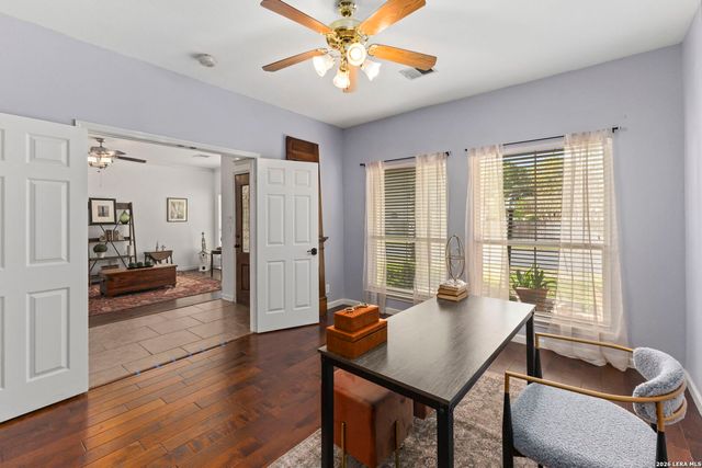 13506 Chamber Oaks, San Antonio, TX 78231