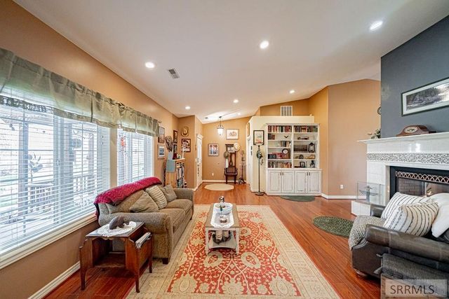 147 N 100 W, Blackfoot, ID 83221