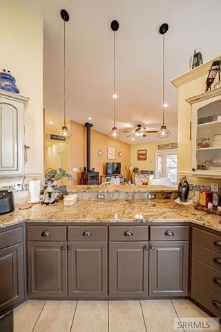 147 N 100 W, Blackfoot, ID 83221