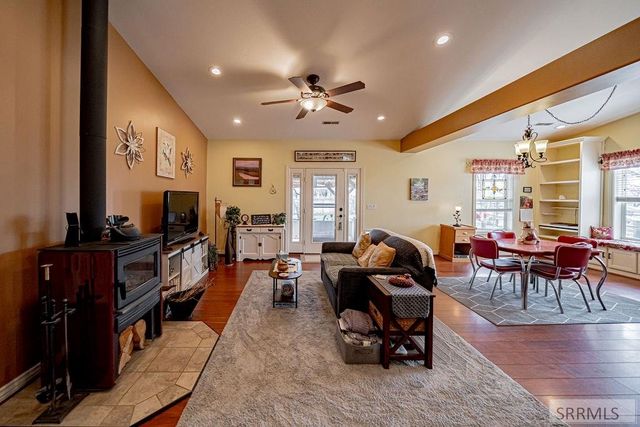 147 N 100 W, Blackfoot, ID 83221