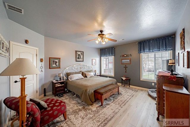 147 N 100 W, Blackfoot, ID 83221