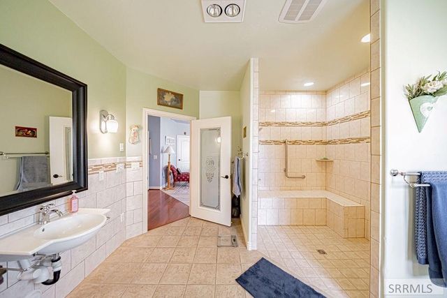 147 N 100 W, Blackfoot, ID 83221