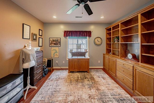 147 N 100 W, Blackfoot, ID 83221