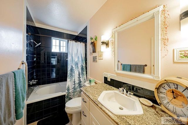 147 N 100 W, Blackfoot, ID 83221