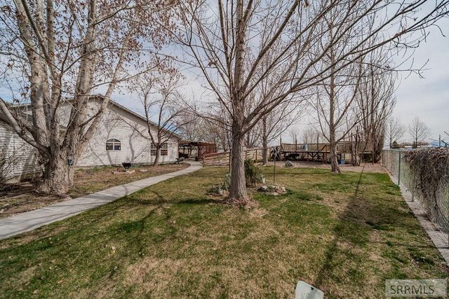 147 N 100 W, Blackfoot, ID 83221