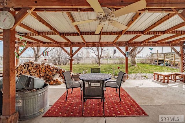 147 N 100 W, Blackfoot, ID 83221