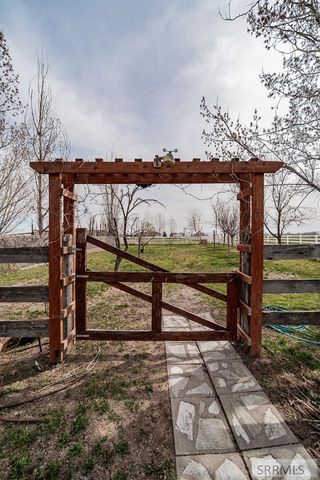 147 N 100 W, Blackfoot, ID 83221