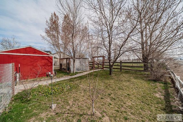 147 N 100 W, Blackfoot, ID 83221
