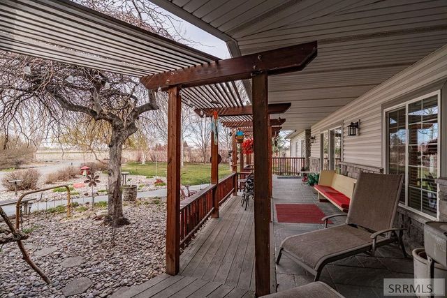 147 N 100 W, Blackfoot, ID 83221