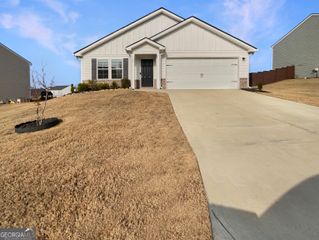 96 Oxford Lane, Kingston, GA 30145