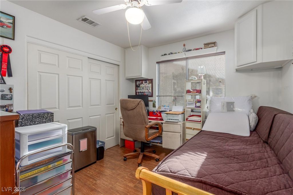 Image 20 of property listing at 1812 Nevada Falls Court, Las Vegas, NV 89134