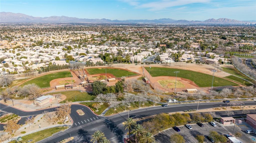 Image 26 of property listing at 1812 Nevada Falls Court, Las Vegas, NV 89134