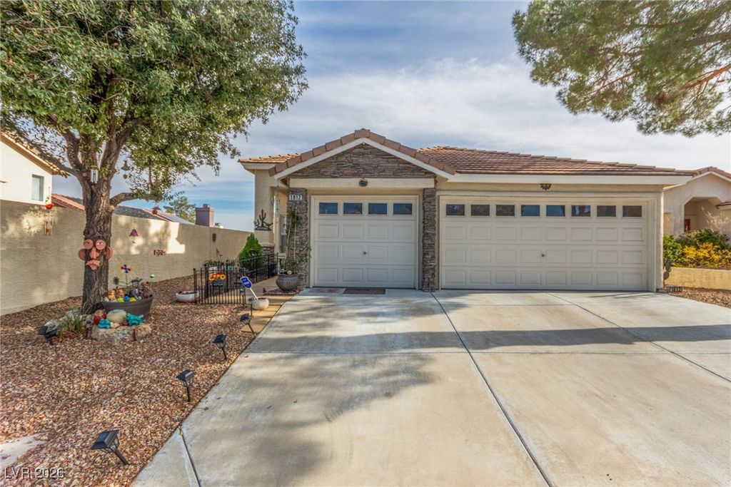 Image 32 of property listing at 1812 Nevada Falls Court, Las Vegas, NV 89134