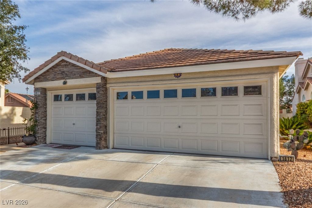 Image 33 of property listing at 1812 Nevada Falls Court, Las Vegas, NV 89134