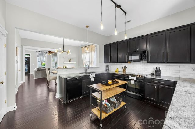 6917 Dunton Street, Huntersville, NC 28078