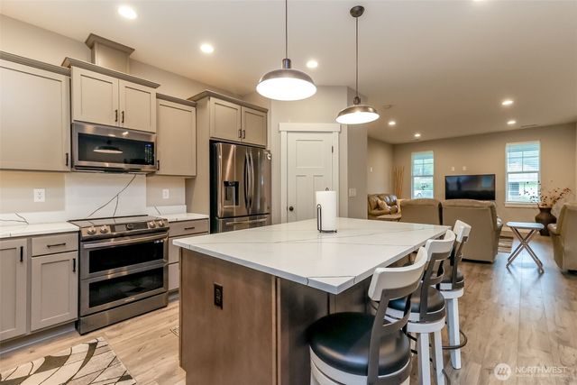 161 Coal Avenue, Carbonado, WA 98323