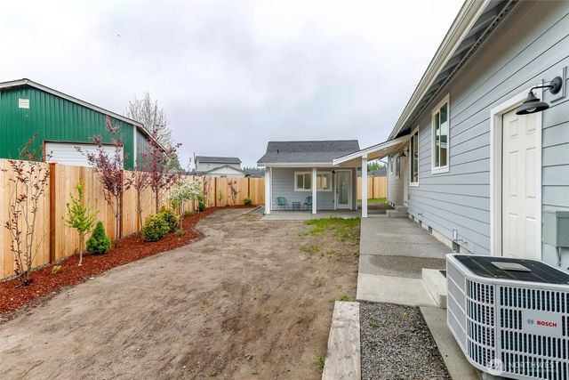 161 Coal Avenue, Carbonado, WA 98323