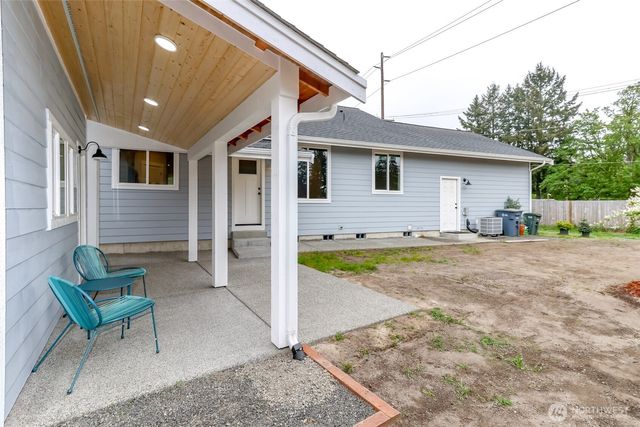 161 Coal Avenue, Carbonado, WA 98323