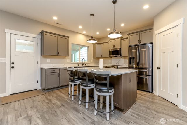 161 Coal Avenue, Carbonado, WA 98323