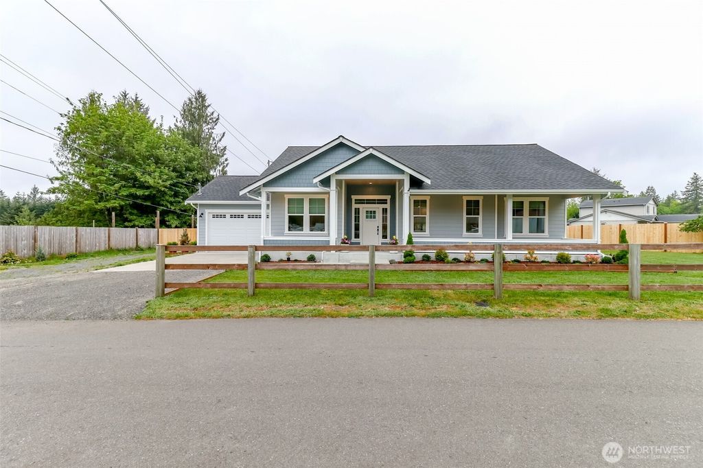 161 Coal Avenue, Carbonado, WA 98323