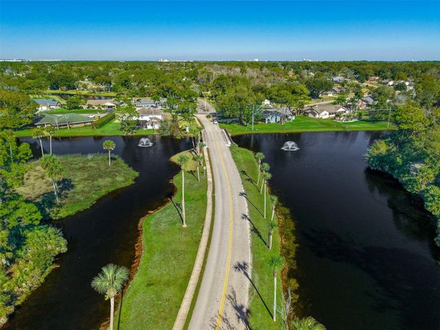 233 BOB WHITE COURT, Daytona Beach, FL 32119