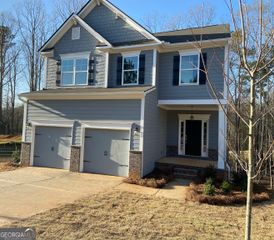 1073 Shadow Glen Drive, Fairburn, GA 30213