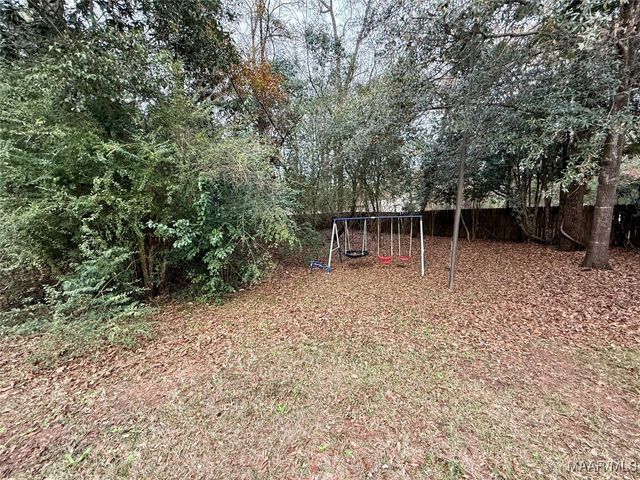 358 County Road 564 ., Valley Grande, AL 36701